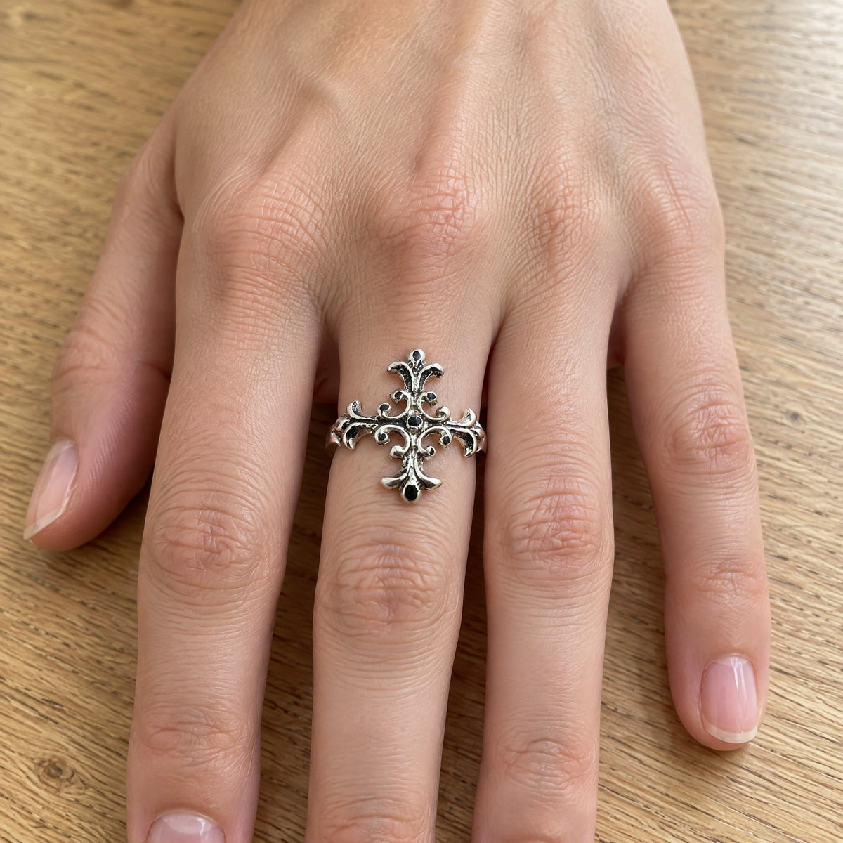 ANILLO CRUZ FLOR DE LIS