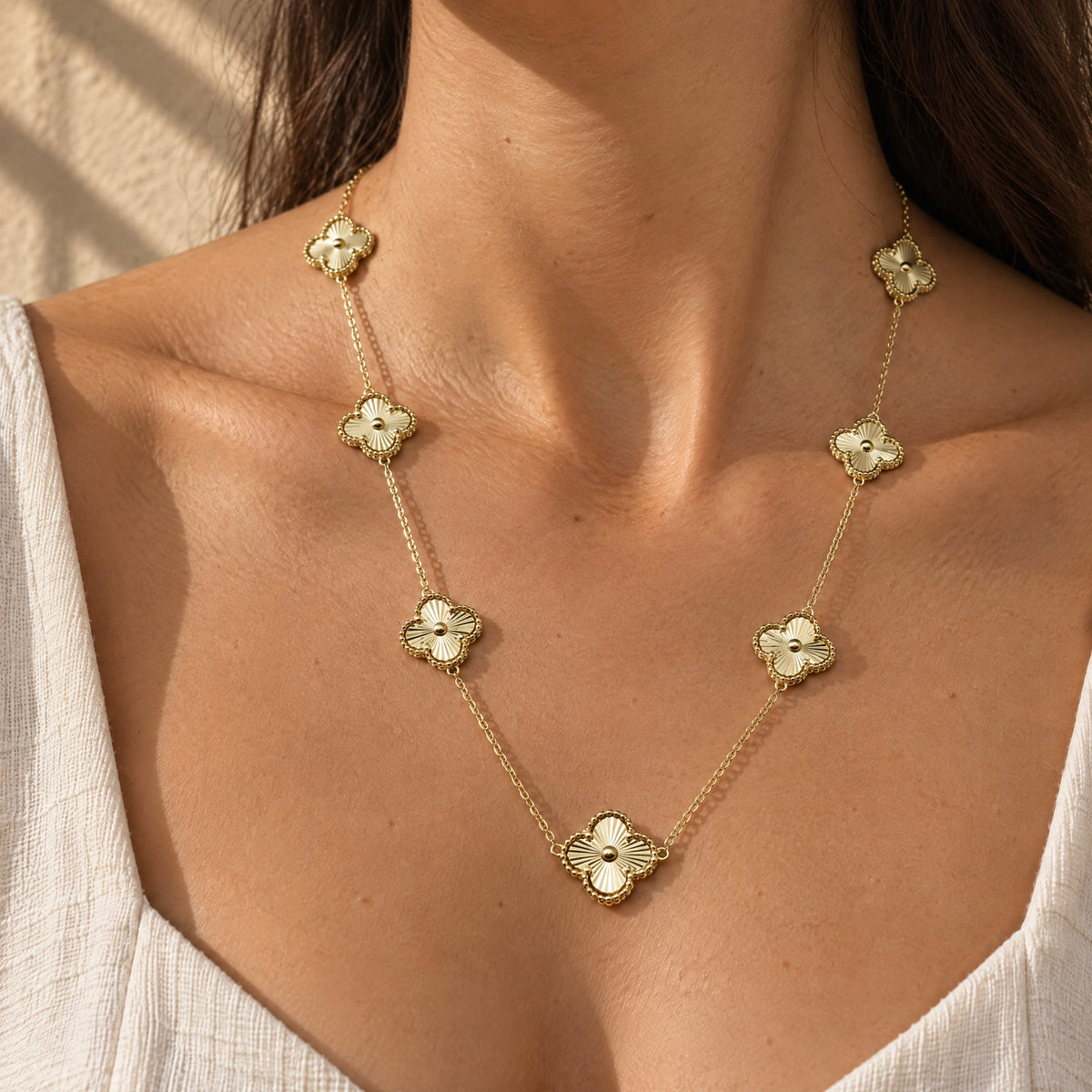 COLLAR ELITE DORADO GRANDE