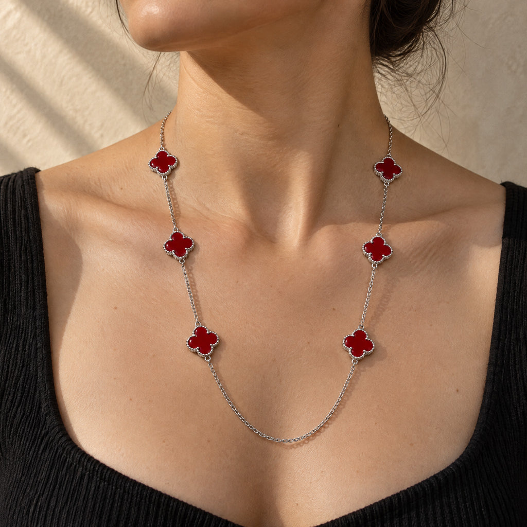 COLLAR ELITE PLATEADO 6 TREBOL - ROJO