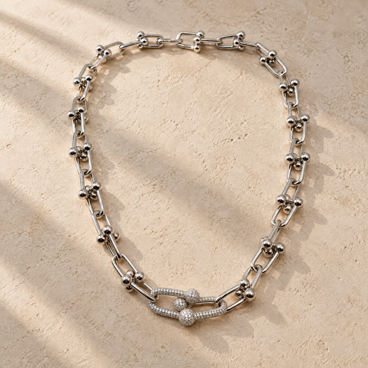 COLLAR MODELO TIFFANY CIERRE CON PIEDRAS