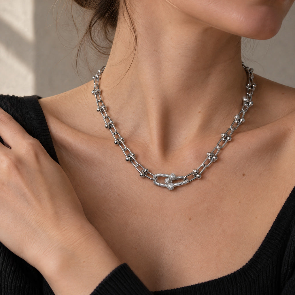 COLLAR MODELO TIFFANY CIERRE CON PIEDRAS