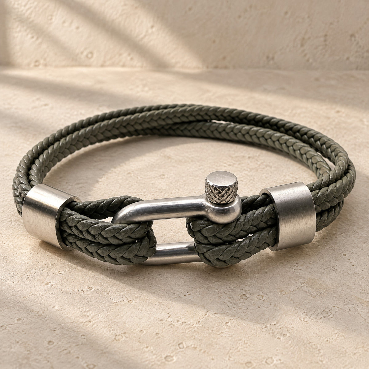 Pulsera Cuero y Mosqueton Beige