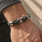 Pulsera Cuero y Mosqueton Beige