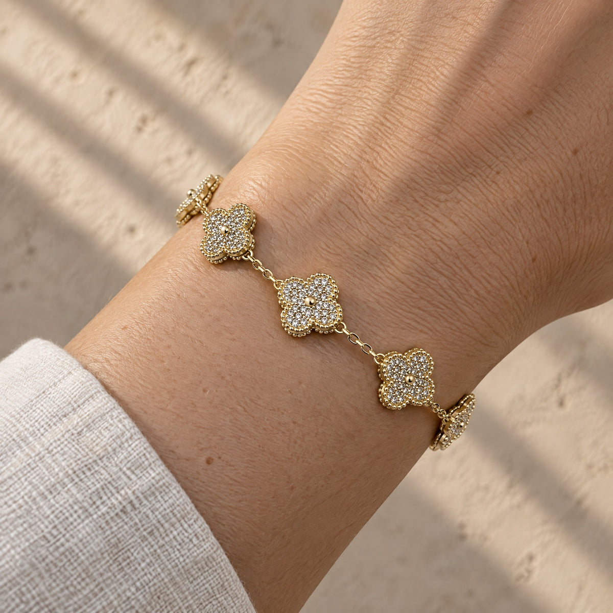 PULSERA ELITE DORADA