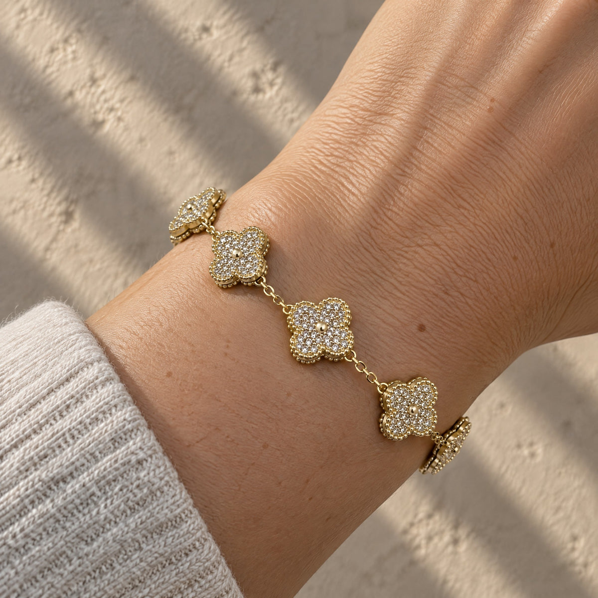 PULSERA ELITE DORADA